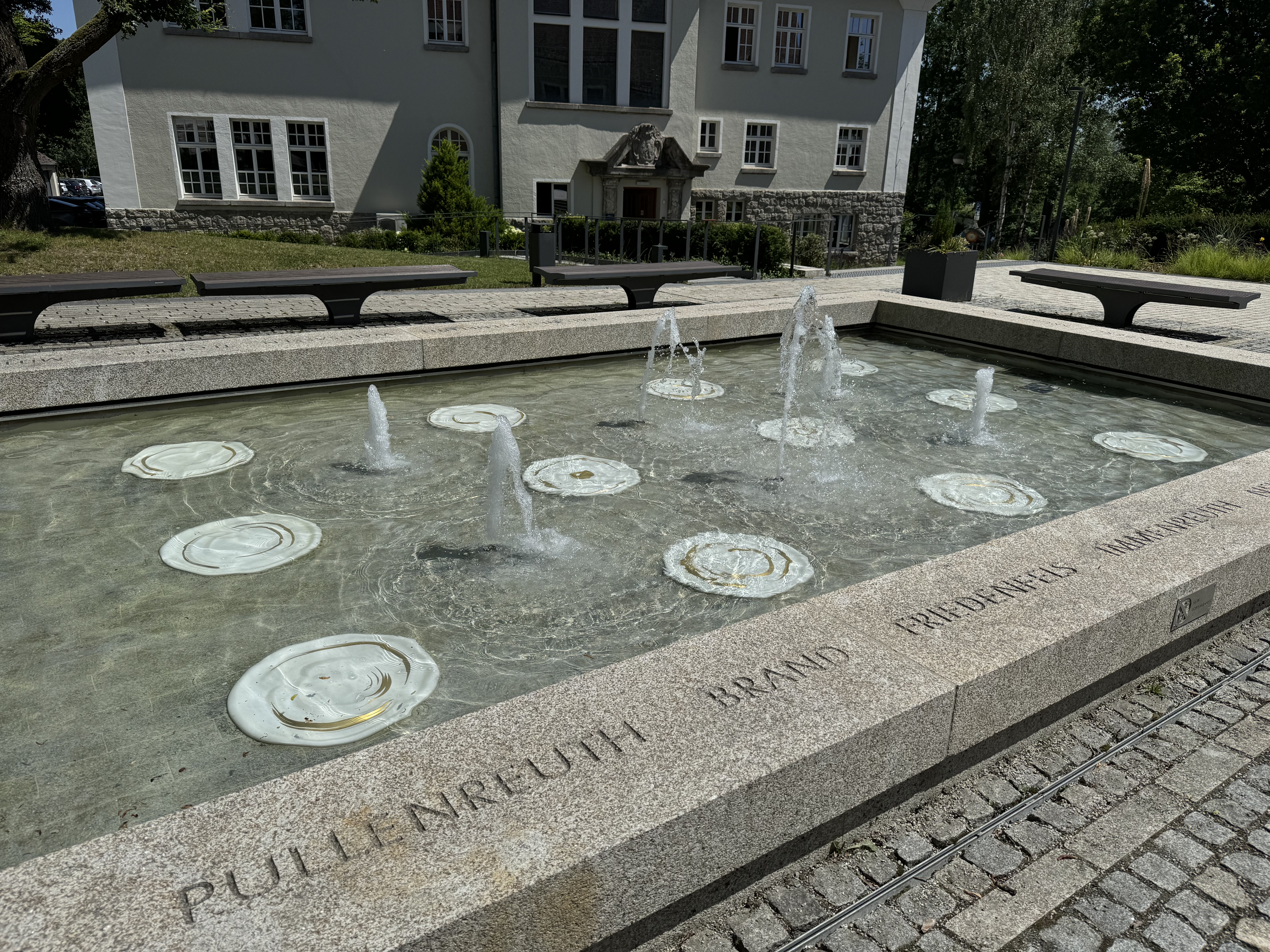 Brunnen